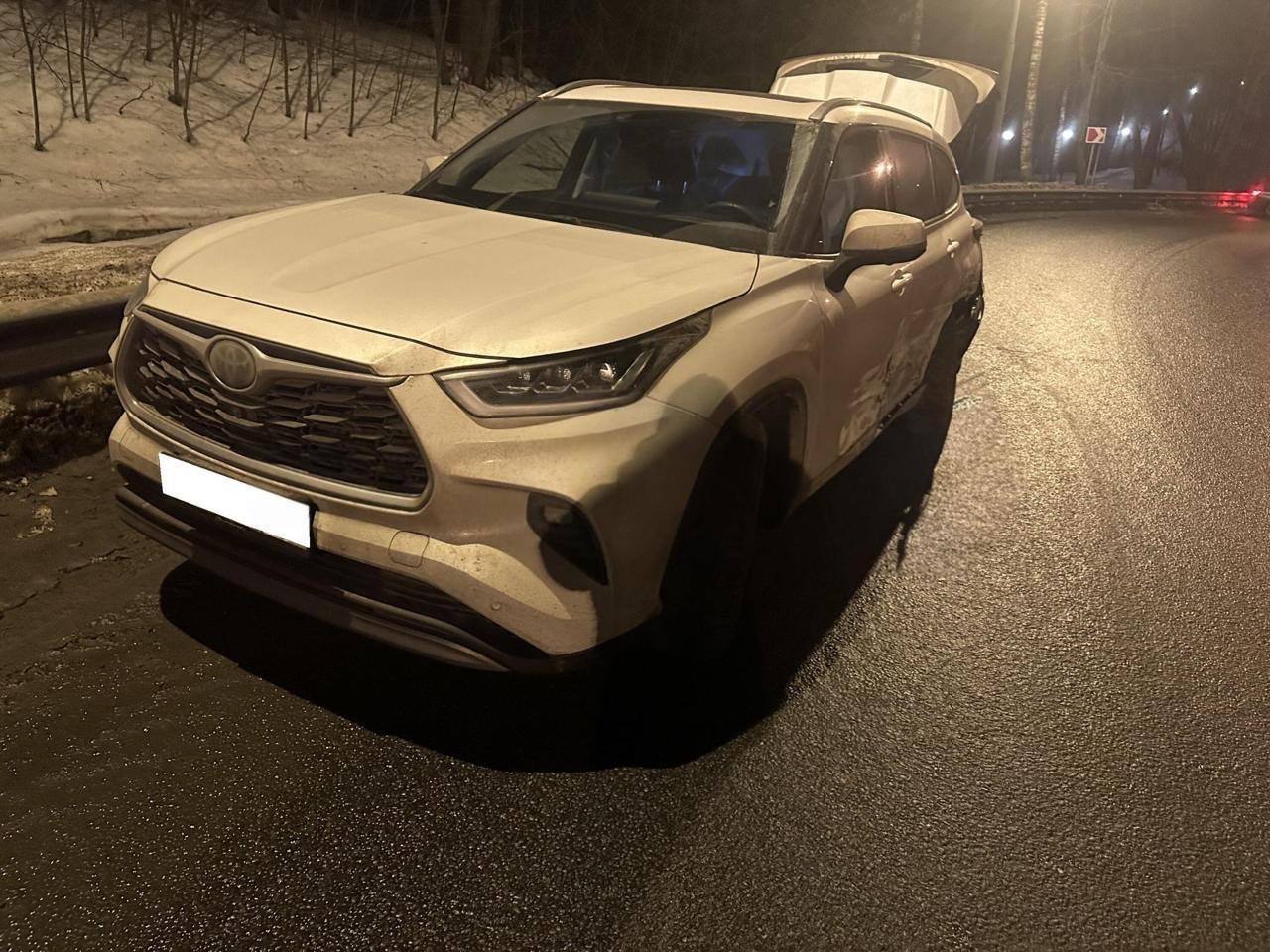 Toyota Highlander 2025