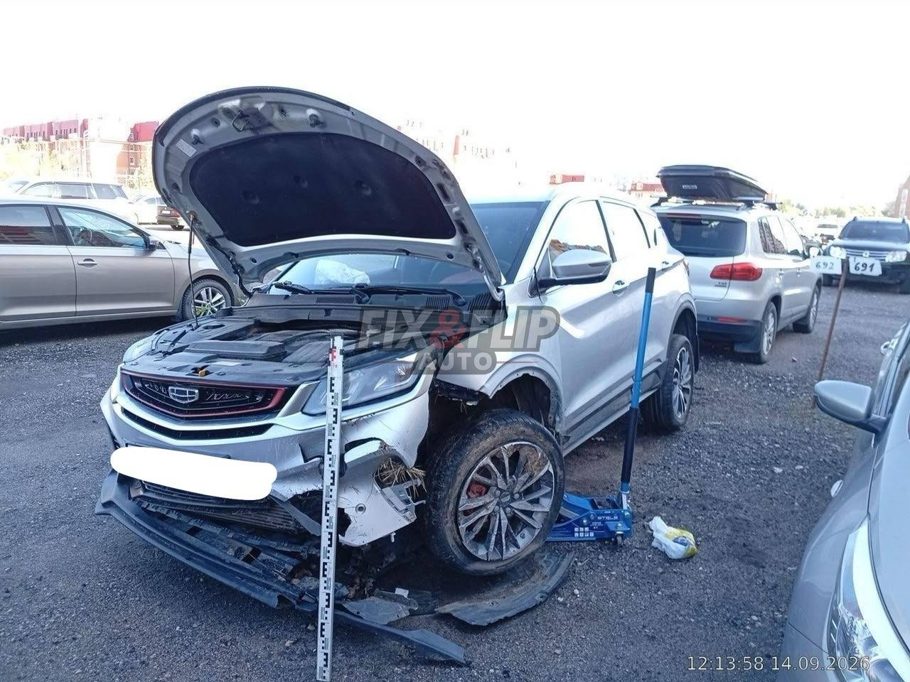 Geely Coolray 2021