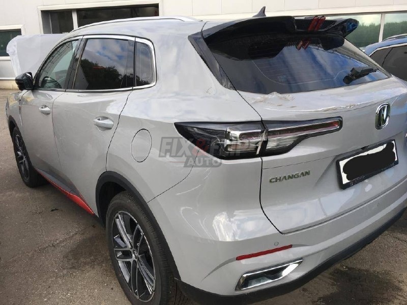 Changan UNI-S 2024