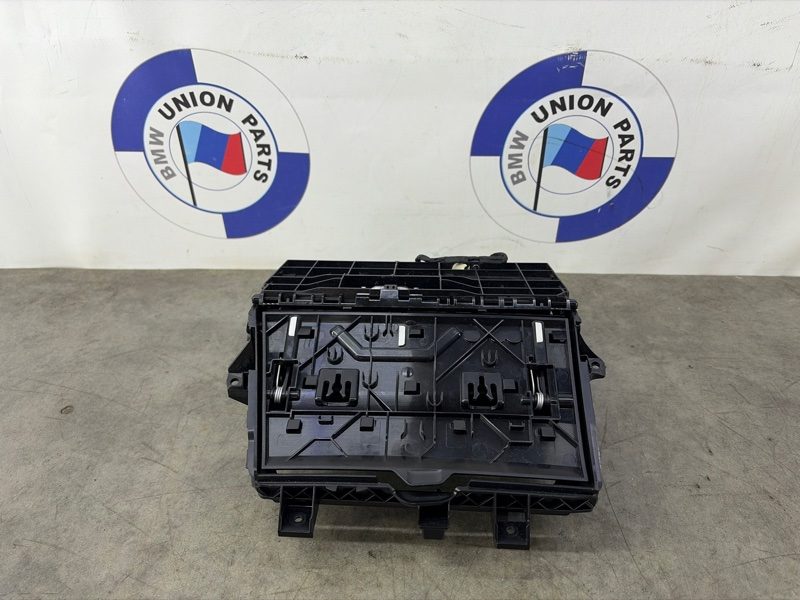 Подстаканник BMW 4 G22