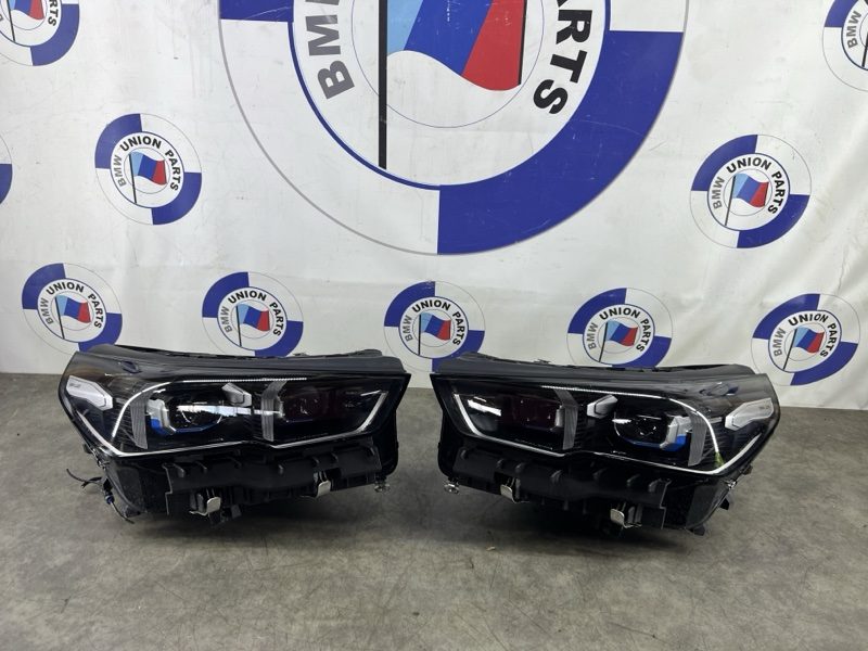 Фара LED ADAPTIVE передняя BMW 5 G61 TOURING