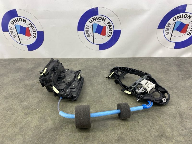 Замок двери передний правый BMW X3 G01