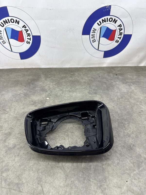 Рамка бокового зеркала BMW 3 G20 G21