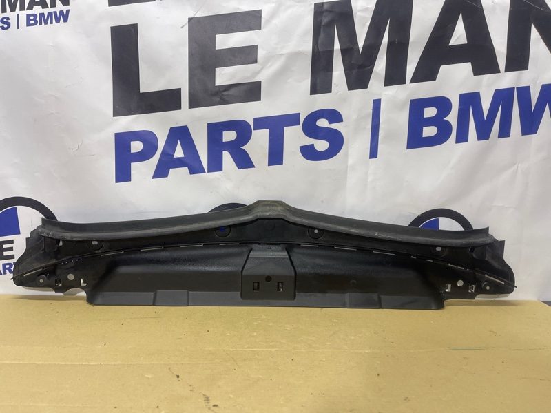Накладка замка капота BMW 3 G20