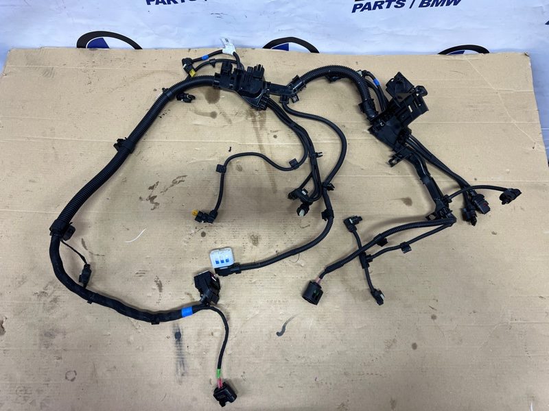 Проводка двигателя BMW 5 G60