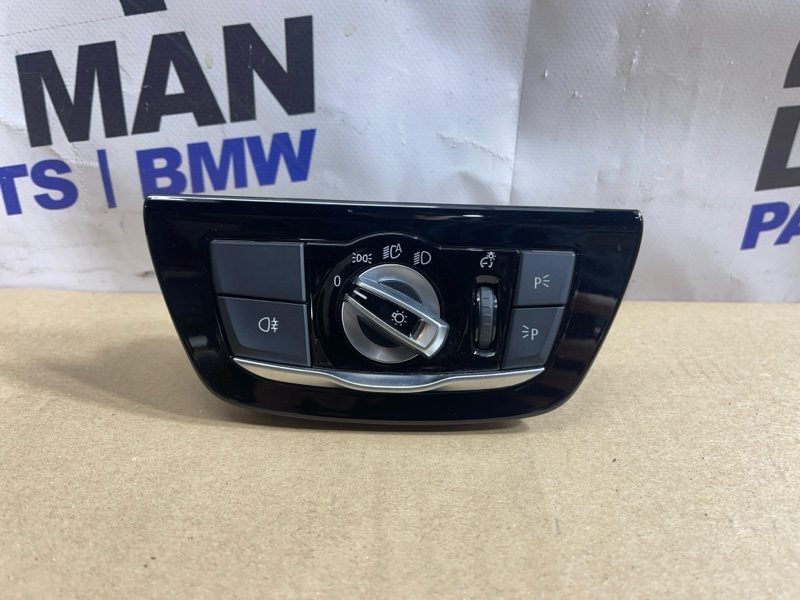 Блок управления светом BMW 5 G30
