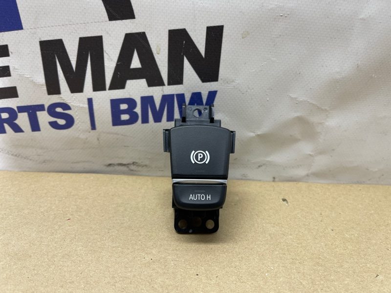 Кнопка ручника BMW 3 G20