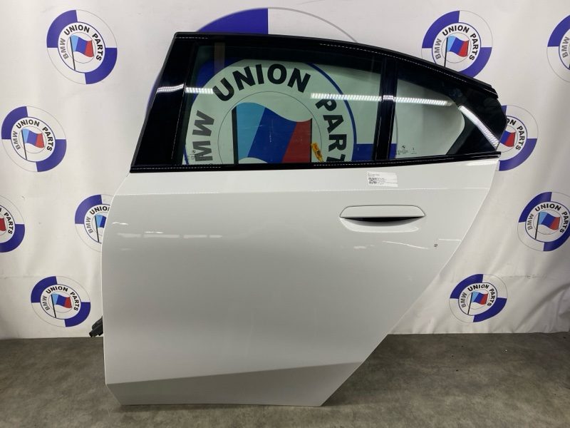 Дверь боковая задняя левая BMW 5 G60 2023