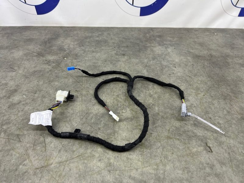Подсветка двери BMW X5 G05