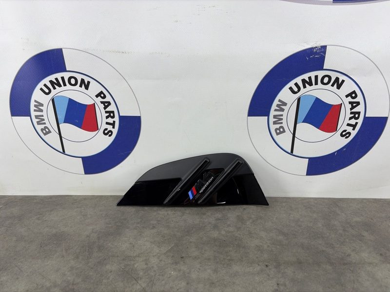 Молдинг на крыло передний правый BMW M4 G82