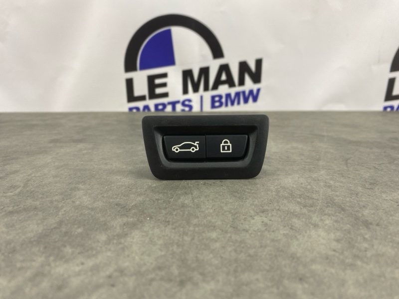 Кнопка открывания багажника BMW X5M G05 F95