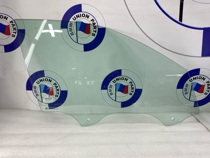 Стекло двери переднее правое BMW 3 G20 G21 2019