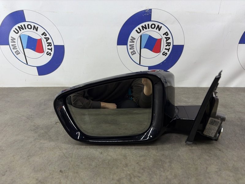 Зеркало заднего вида боковое левое BMW 3 G20