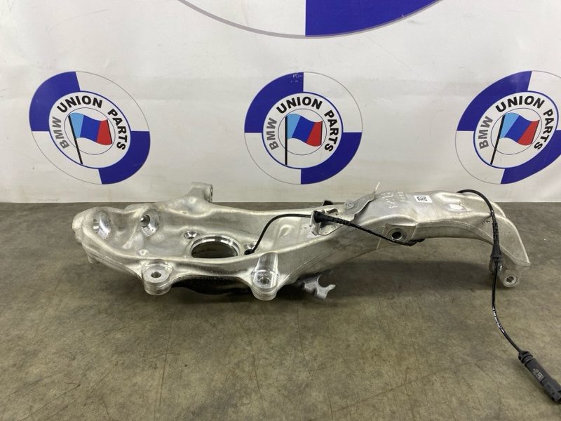 Кулак поворотный передний правый BMW X5 G05