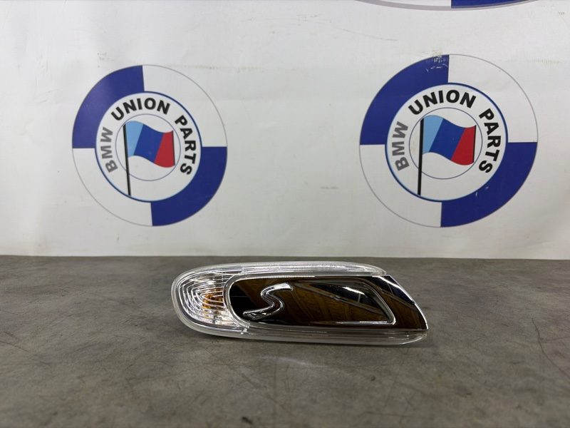 Поворотник передний правый MINI HATCH F55 F56