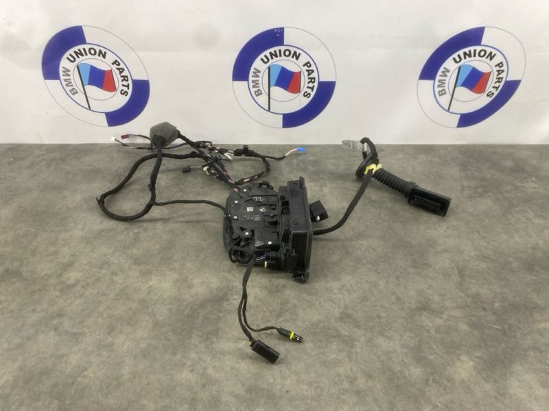 Замок двери задний правый BMW X3 G01