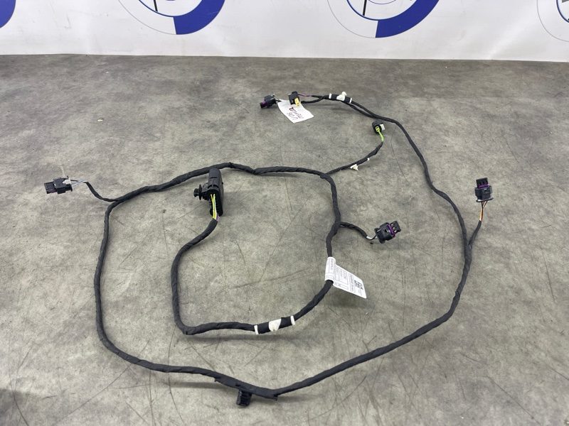 Коса парктроников передняя BMW 2 U06