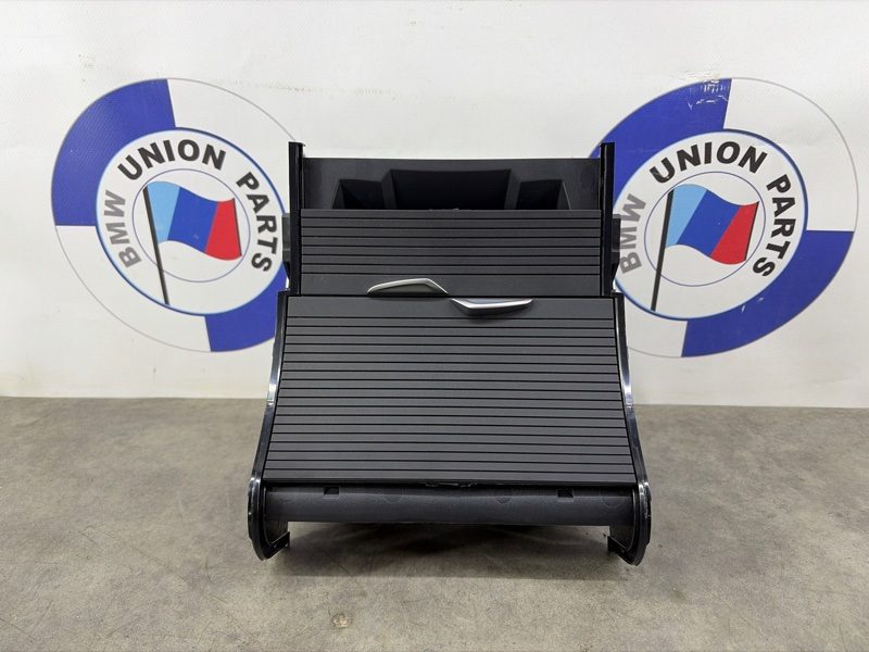 Подстаканник BMW X1 X2 F48 F39