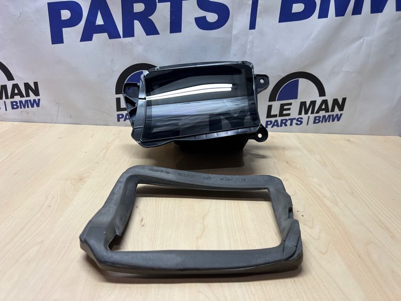 Проекция на лобовое стекло BMW X5M F95 2023