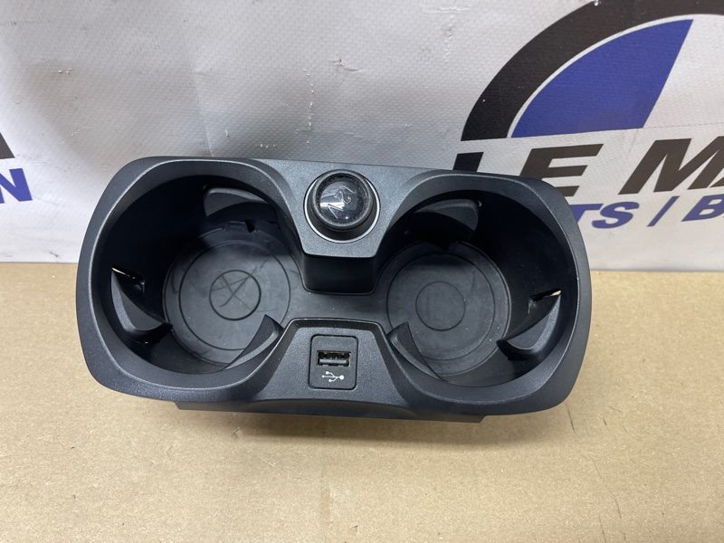 Подстаканник BMW 3 G20