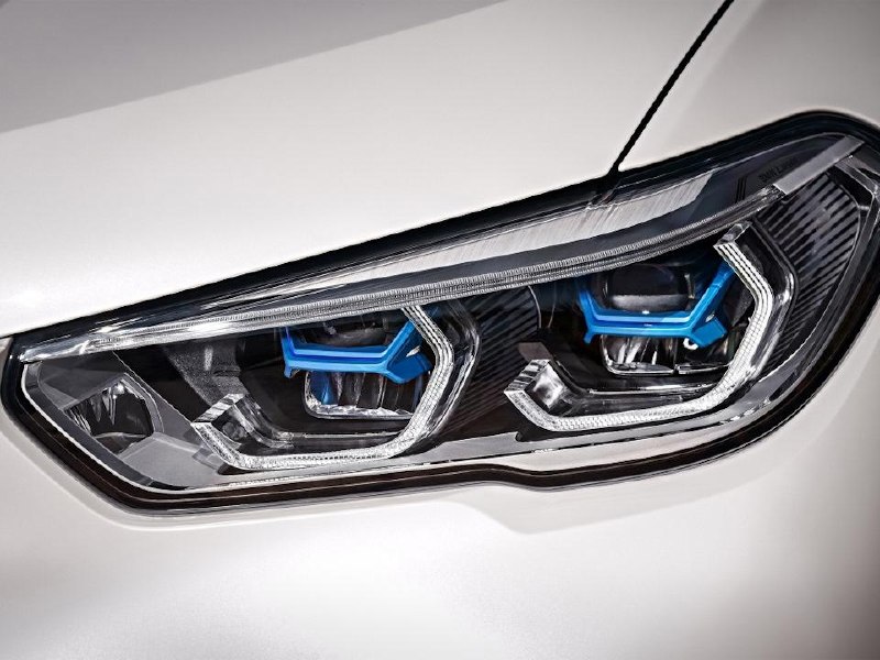 Фара левая BMW X5 G05 LED