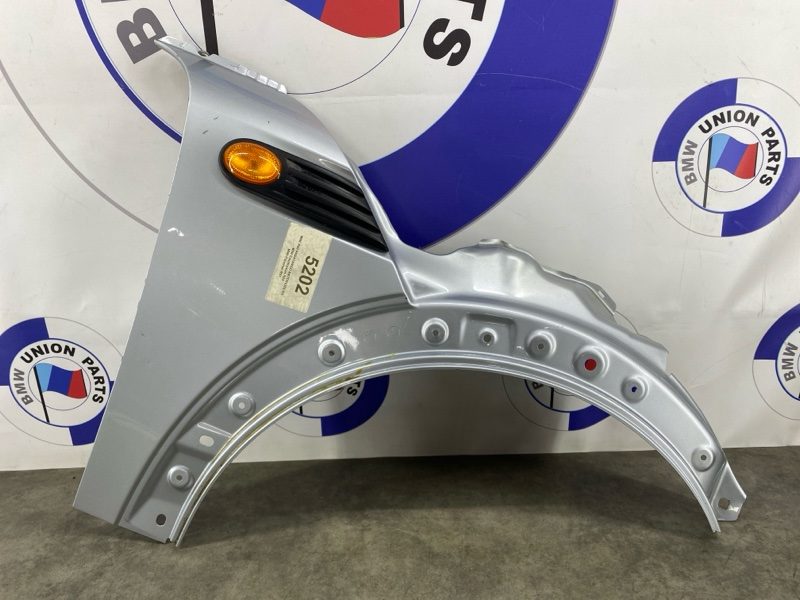 Крыло переднее правое MINI Paceman R61