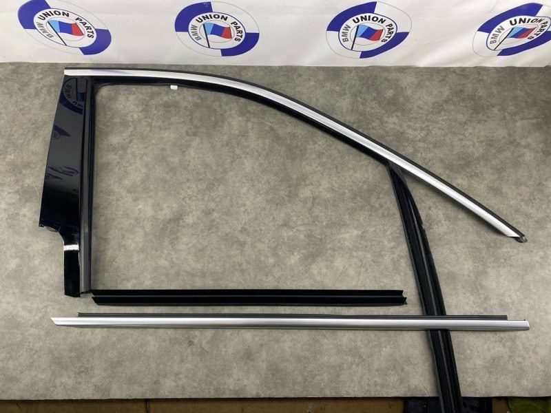 Молдинг двери передний правый BMW X6 G06