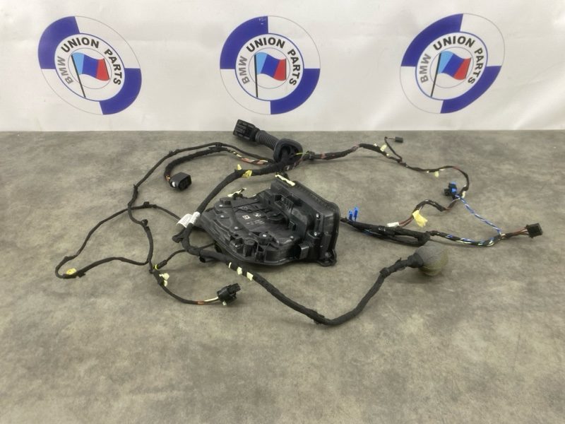 Замок двери передний правый BMW X3 G01
