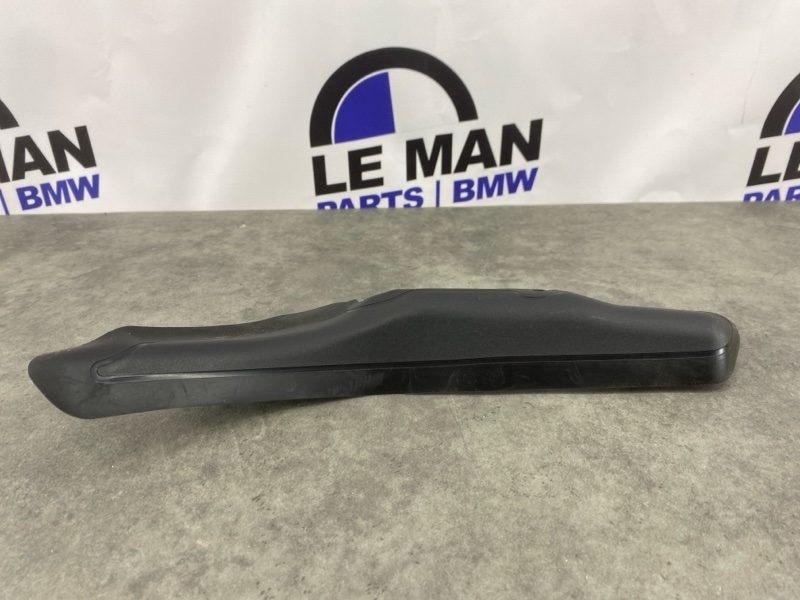 Накладка крышки багажника левая BMW 4 G22 G82