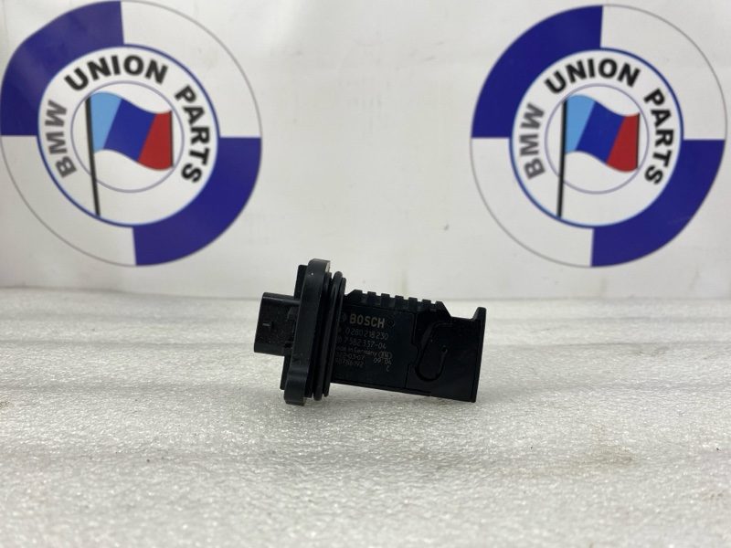 Расходомер воздуха BMW 7 F01 N74B60A