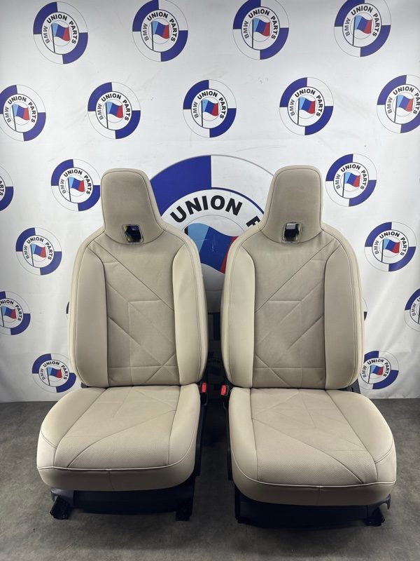 Салон в сборе oyster BMW IX I20