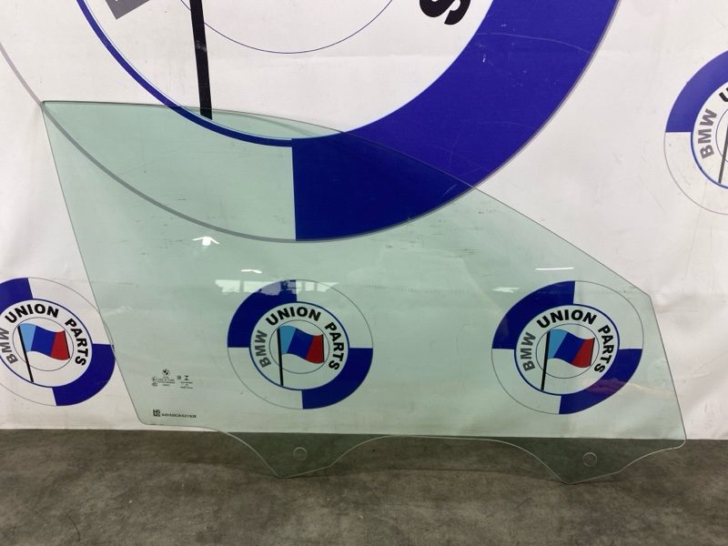 Стекло двери переднее правое BMW 3 G20 2019