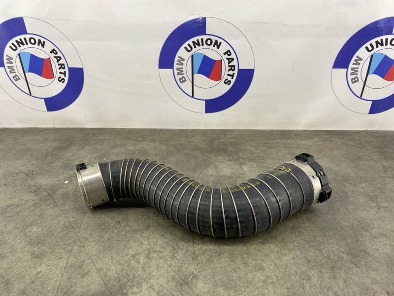 Патрубок интеркулера BMW 3 F30 F31 F32 F33