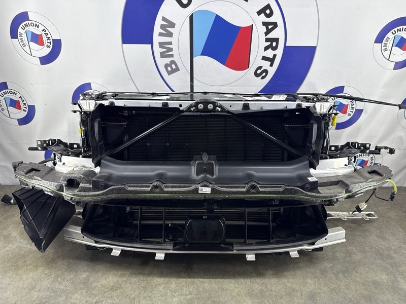 Телевизор передняя панель BMW M8 F91 F92 F93
