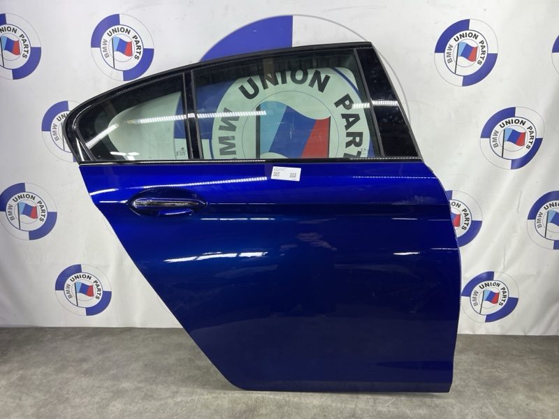 Дверь задняя правая BMW M5 F90