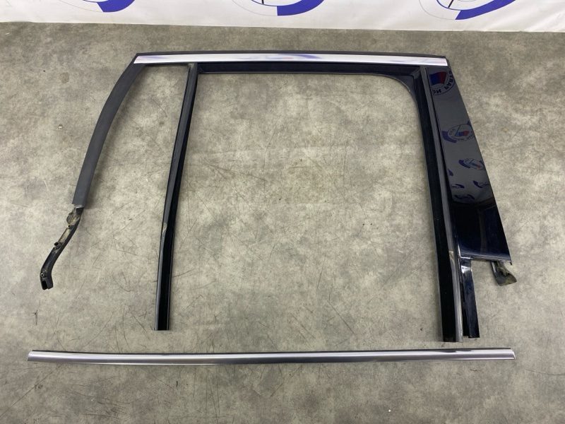 Молдинг двери задний правый BMW X1 F48