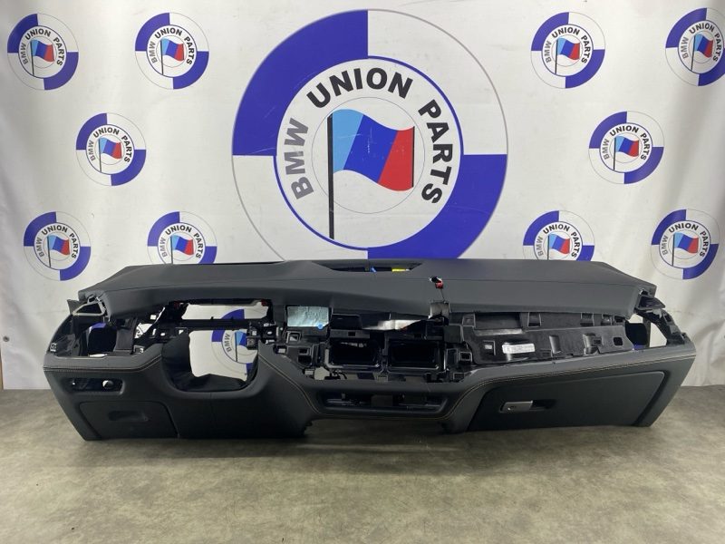 Торпедо панель приборов паприз BMW X6 G06