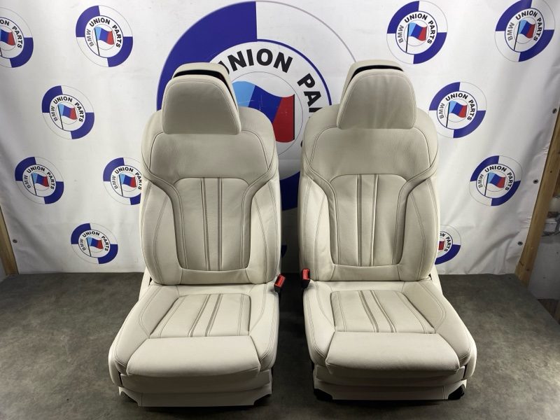 Салон в сборе elfenbeinweiss BMW 5 G30 G31