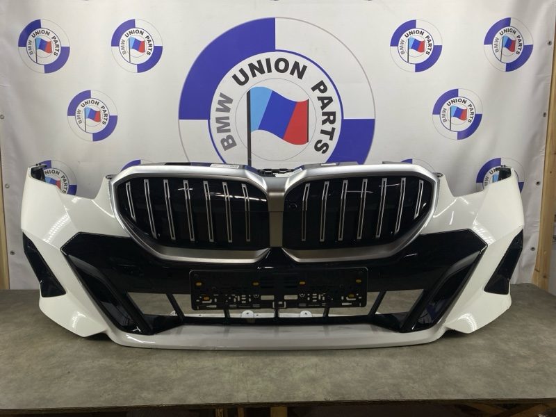 Бампер м пакет передний BMW 5 G60
