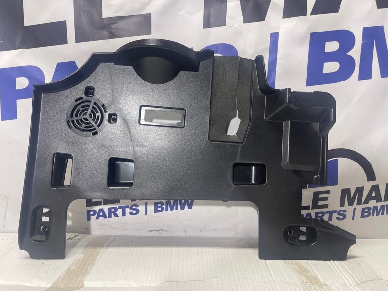 Накладка на торпедо BMW X5M F95