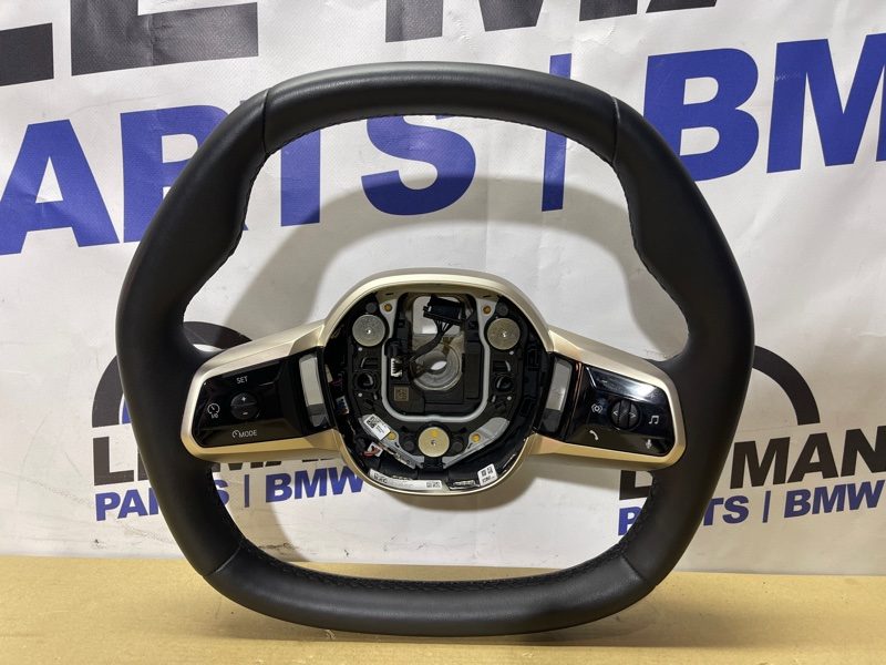 Руль BMW IX I20