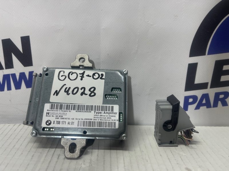 Разъем (фишка) проводки BMW X3 X4 G01 G02