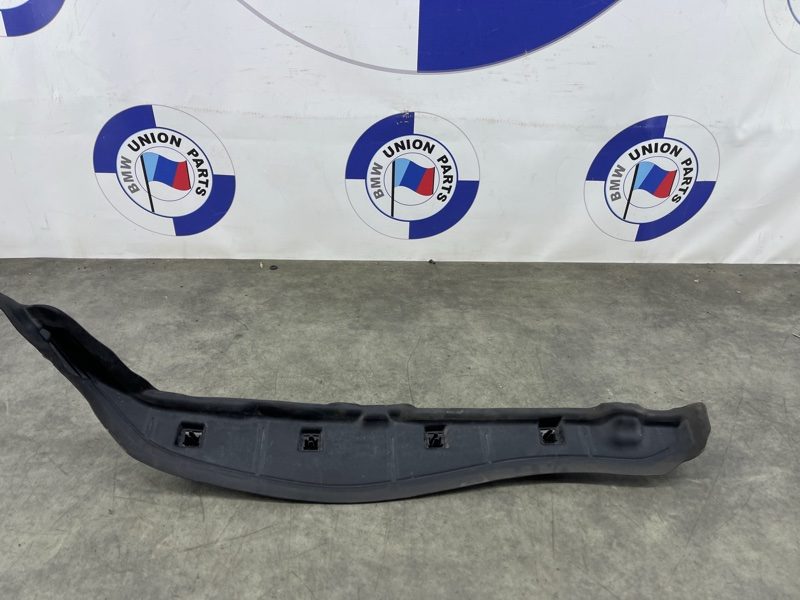 Уплотнитель крыла передний левый BMW 3 G21