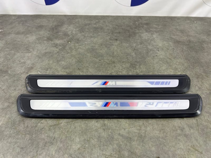 Накладка на порог м пакет BMW 3 G20