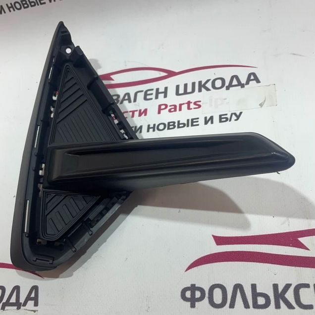 Заглушка туманки левая Geely Emgrand