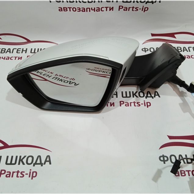 Зеркало заднего вида левое Skoda Octavia A8