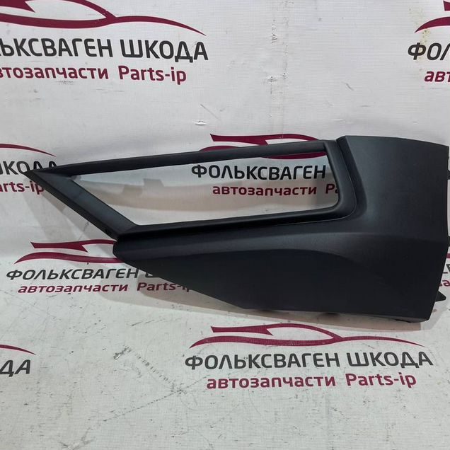 Накладка туманки левая Volkswagen Tiguan 2