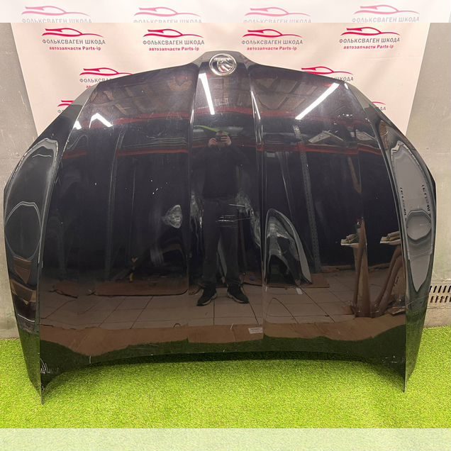 Капот Skoda Superb 3