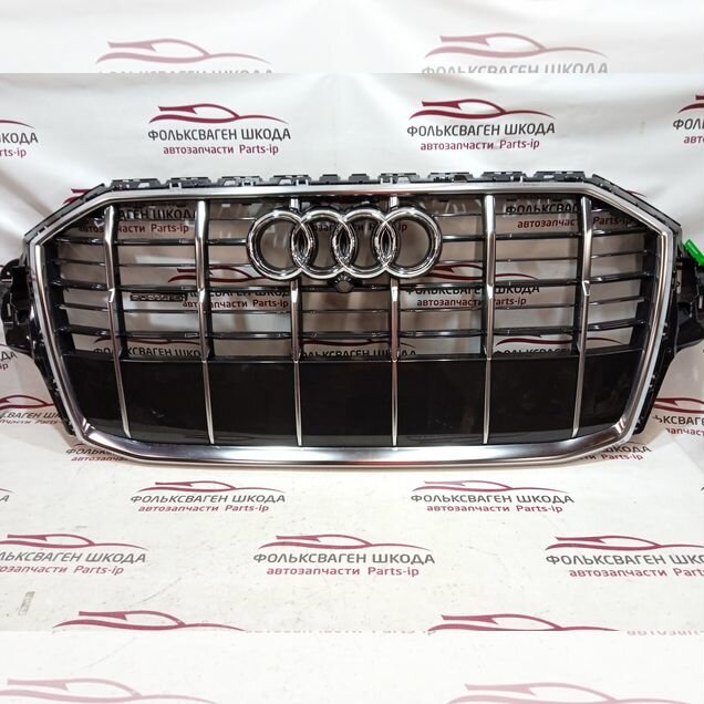 Решетка радиатора Audi Q7