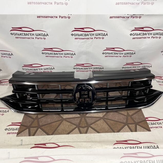 Решетка радиатора Volkswagen Tiguan 2